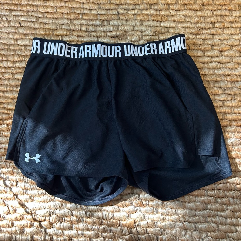 UNDER ARMOUR Black Athletic Shorts Size Small